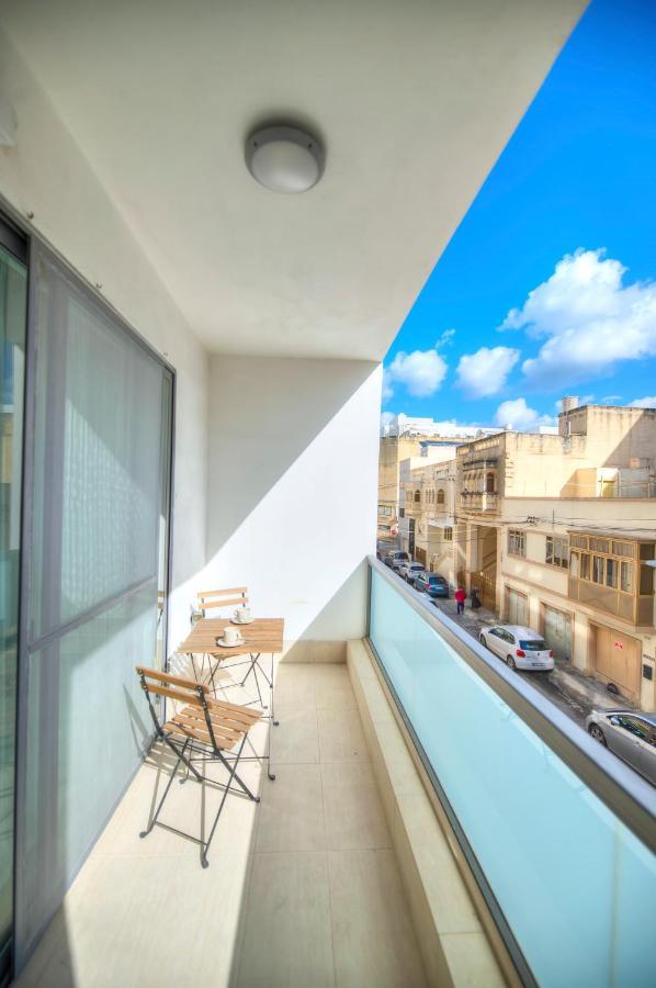 Large And Modern 2Bedroom With Balcony Glub1-1 Gżira Kültér fotó